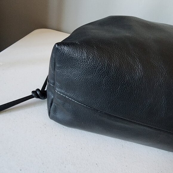 Second Female Drawstring Bag "LIKE NEW" - Picture 8 of 16